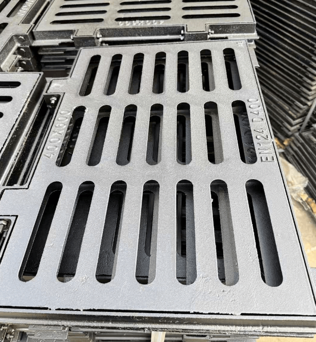 新华球墨铸铁雨水单篦展示